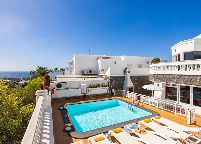 Вилла Ramos Uno *