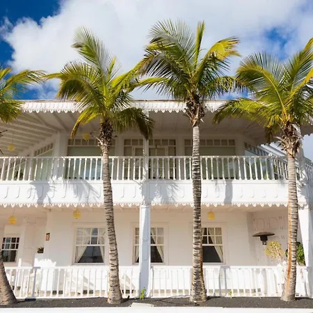 Ramos Uno بْوُرتو كاليرو